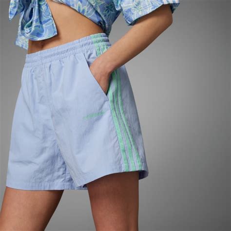 adidas Island Club Shorts .